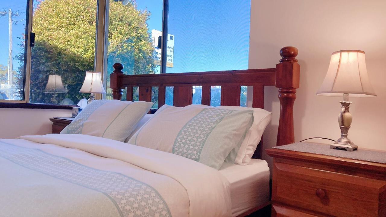 The Royal Dolphin Bed & Breakfast Safety Bay ร็อคกิงแฮม ภายนอก รูปภาพ